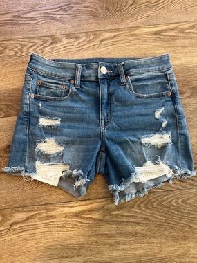 American Eagle Women’s Distressed Denim Shorts - midi eyelet pockets 6